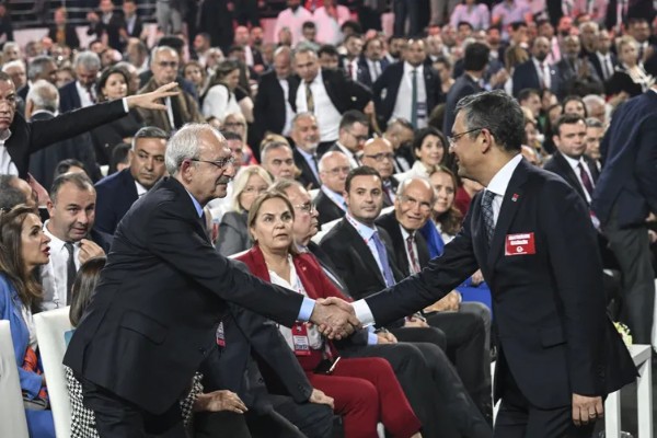 Şaibeli Kurultay Davasında Tanıktan Şok İtiraf! '100 Bin TL Aldım, 20'şer Bin TL Dağıttım…'